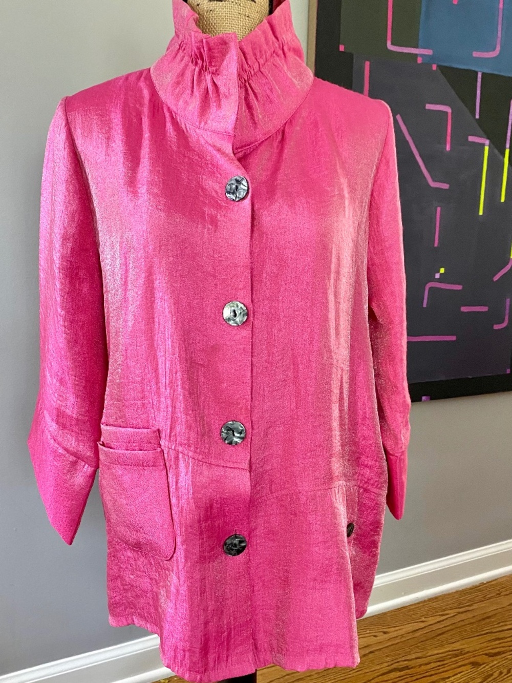 Pink Polyester Jacket, 3/4 Sleeve, Pearl Buttons. Straight Fit, Below Waist